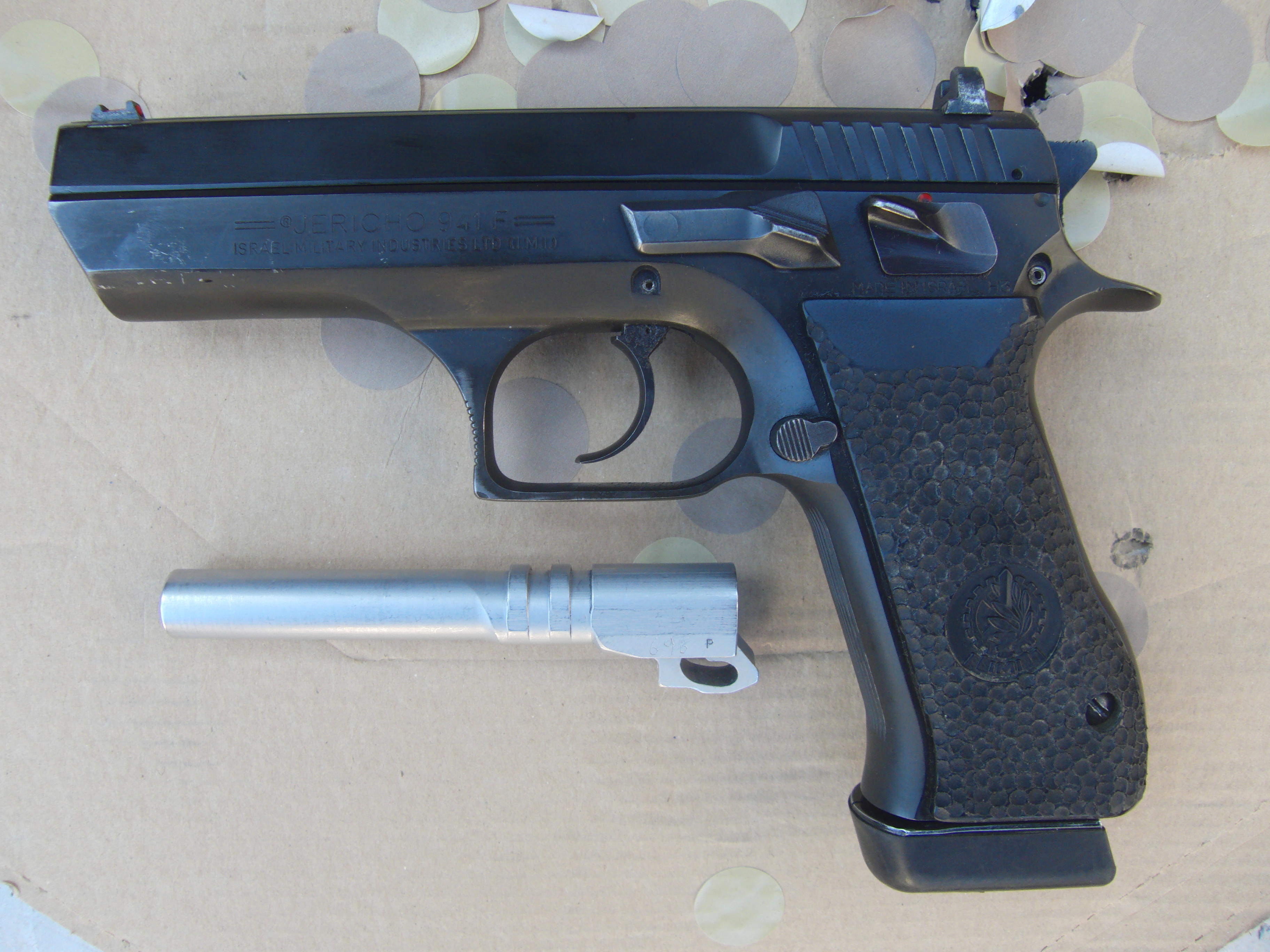 Jericho 941 9 mm P y cañón adicional .41 AE